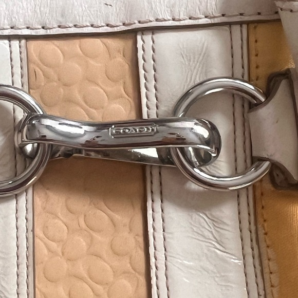 Coach Hampton Optic Signature Stripe Carryall Shoulder Bag Spring Yellow - Picture 13 of 16